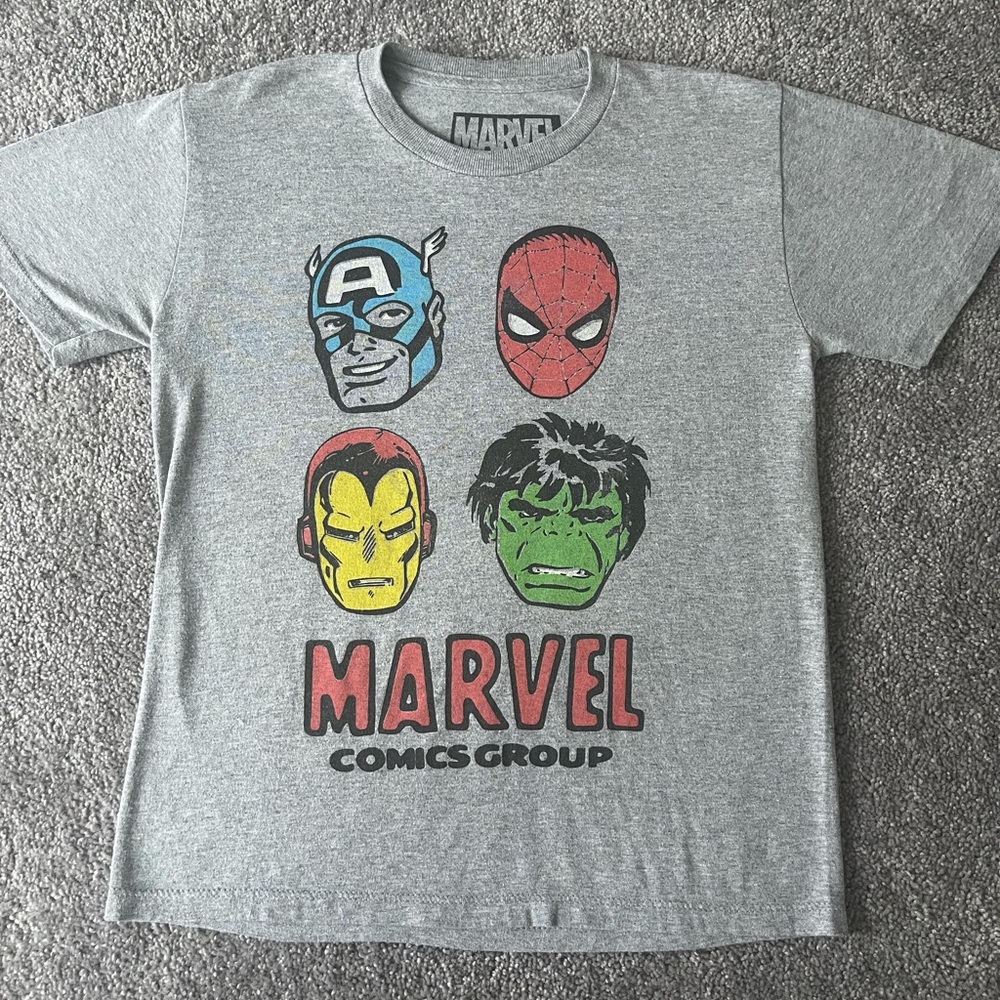Boys Marvel Tee Size Small
